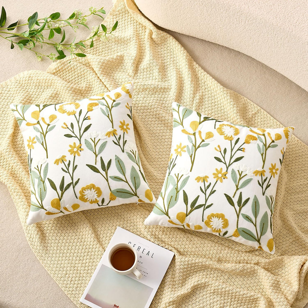 2Pcs 18x18 Green Floral Embroidered Tufted Farmhouse Throw Pillow Covers
