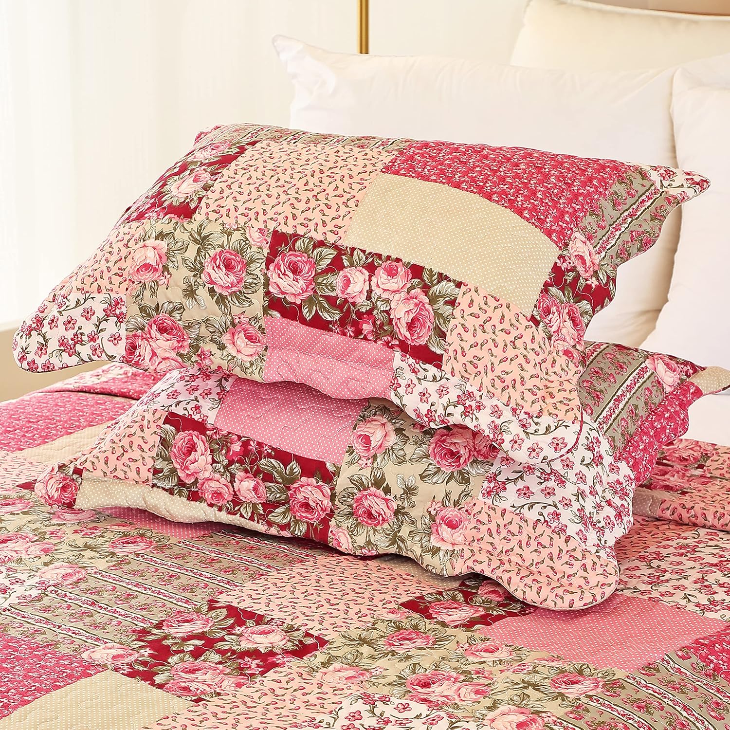 Hot Pink Rose Floral Reversible Lightweight Quilt Bedspread Set with Pillow Cases